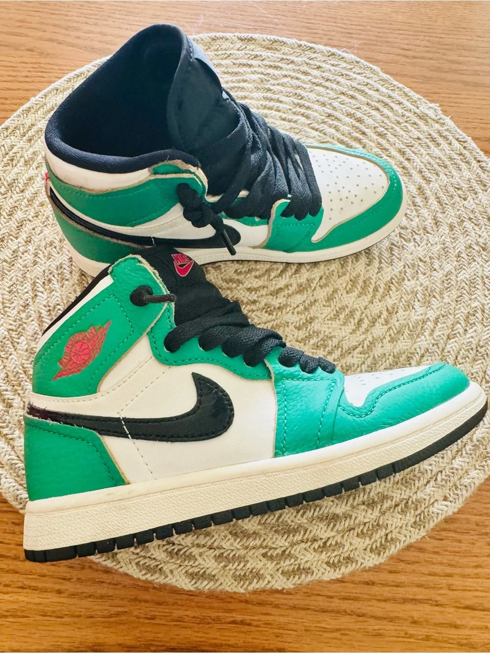 Nike Kids High-Top Sneakers in Green, White & Black